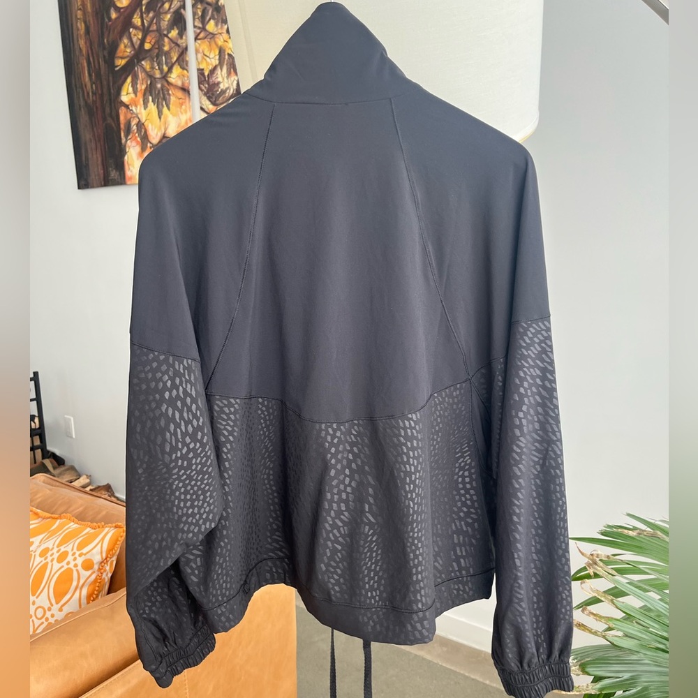 Lululemon In Depth Jacket *Emboss - Picture 4 of 5